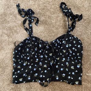 flowery crop top